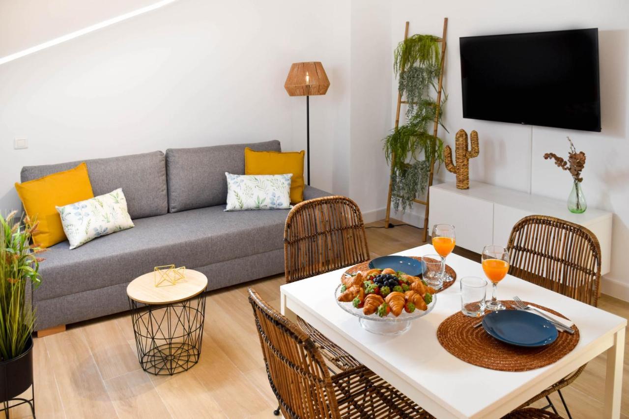 Holidays2Malaga Trinidad Renovated 1 Bedroom Penthouse Close To City Center المظهر الخارجي الصورة