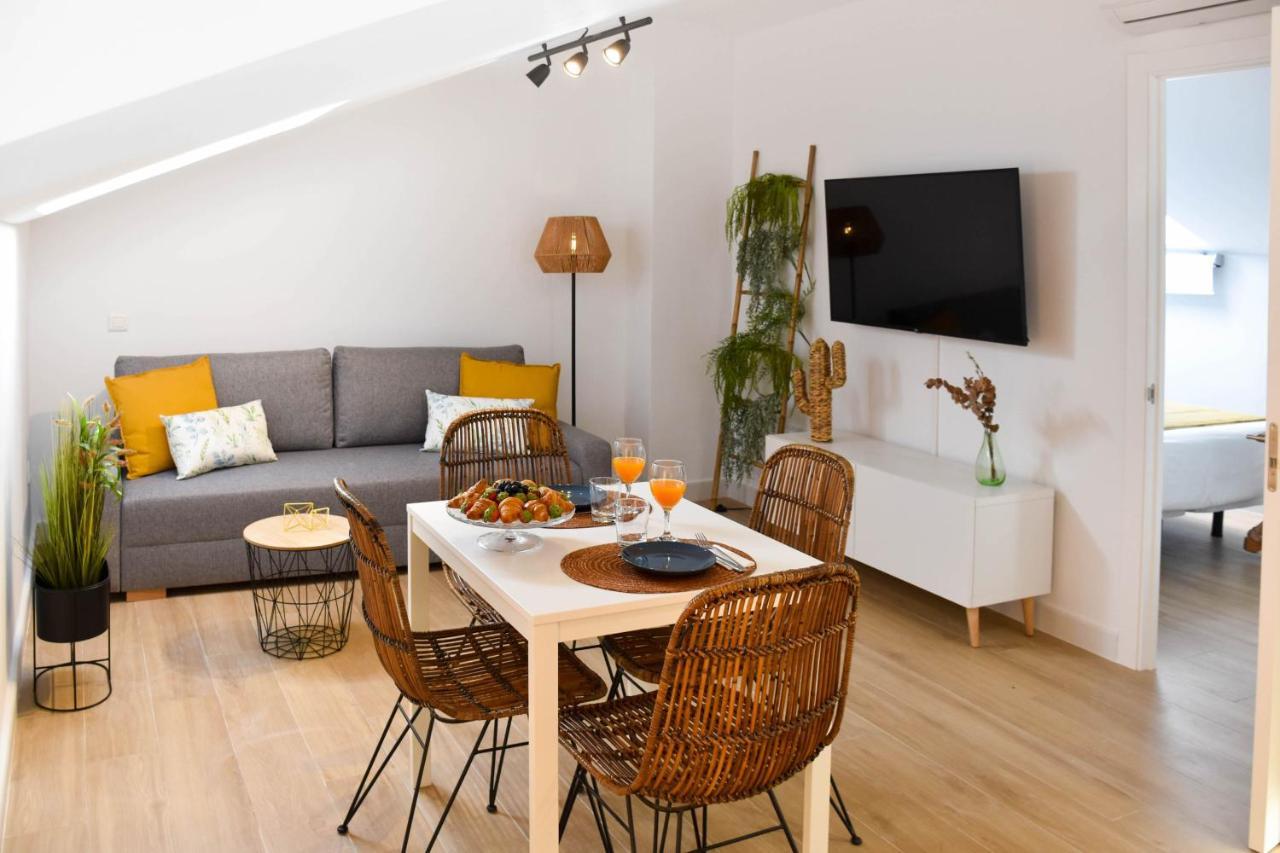 Holidays2Malaga Trinidad Renovated 1 Bedroom Penthouse Close To City Center المظهر الخارجي الصورة